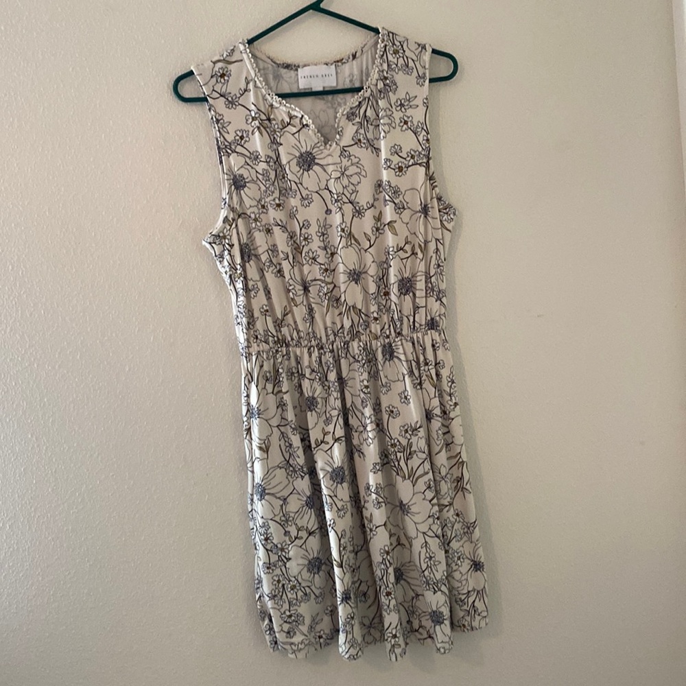 Midi floral summer dress. New.
